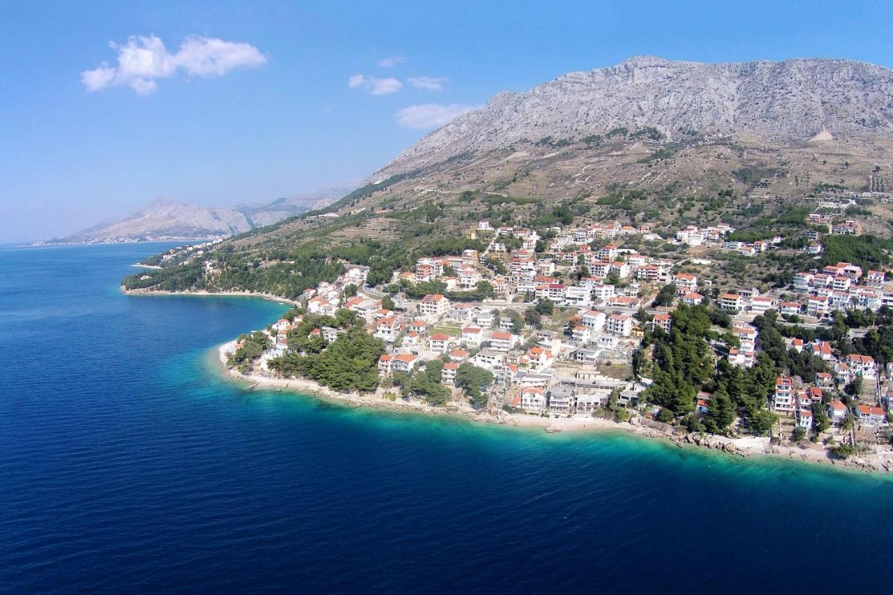 Apartments By The Sea Stanici, Omis - 19728 Omiš Exterior foto